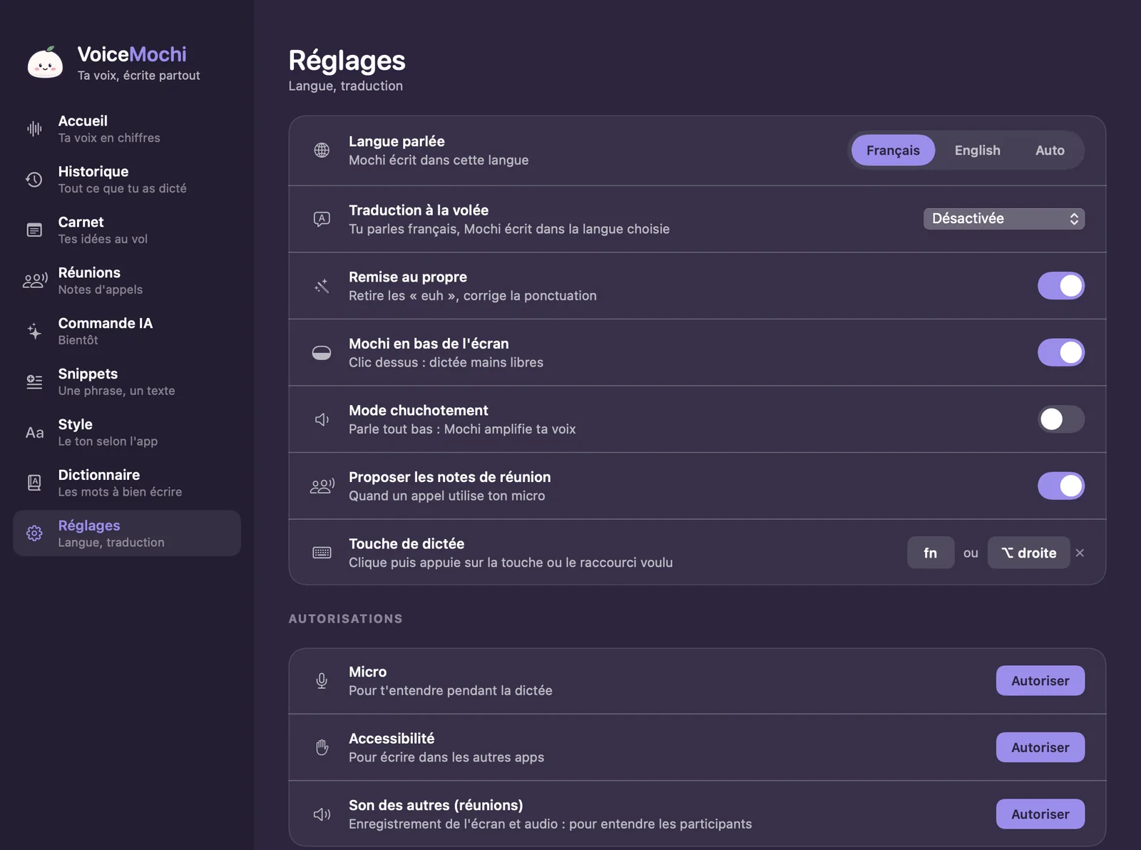 Réglages de VoiceMochi : langue parlée, traduction à la volée, remise au propre, Mochi en bas de l'écran, mode chuchotement, notes de réunion et touche de dictée fn ou ⌥ droite.
